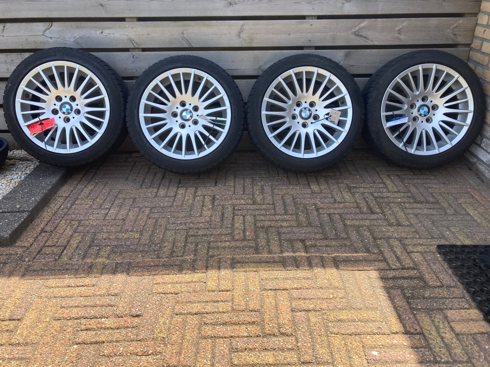 17inch Winterbanden BMW E90 originele velgen., Auto-onderdelen, Banden en Velgen, Ophalen, Velg(en), 16 inch, Winterbanden