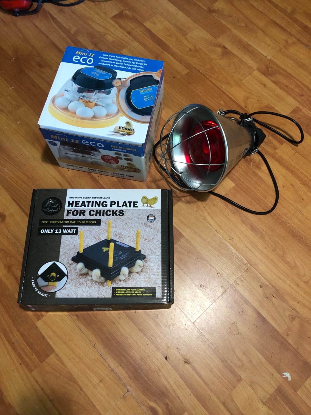 Broed set. Broedmachine/warmhoudplaatje/broei lamp, Dieren en Toebehoren, Ophalen, Zo goed als nieuw, Broedmachine