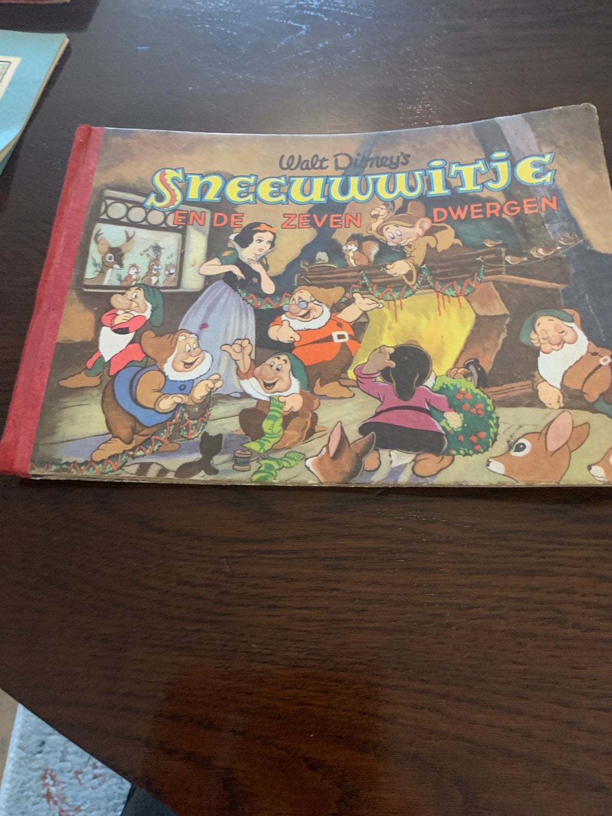 Walt Disney's Sneeuwwitje en de Zeven Dwergen - Jeugduitgave, Ophalen of Verzenden, Gelezen