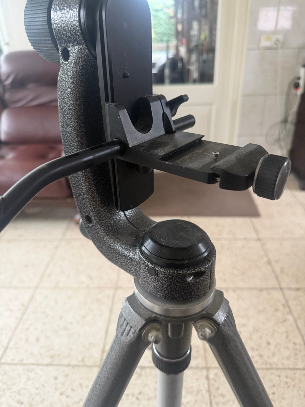 Gitzo Gimbal Statiefkop met Gilux Studex Driepoot, Gebruikt, Verzenden, Gimbal, 150 tot 175 cm