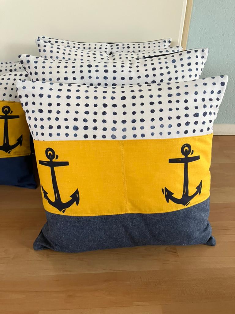 Kussens voor boot of camper met nautische dessins, Watersport en Boten, Ophalen of Verzenden, Zo goed als nieuw, Interieur en Kussens