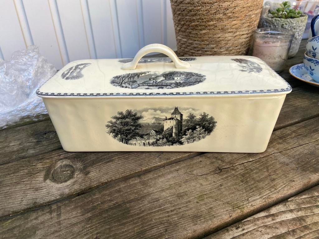 Societe Ceramique cake/koekdoos met landschapsdecor, Antiek en Kunst, Ophalen of Verzenden