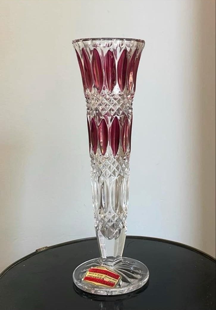 Vintage 24% Loodkristallen Vaas – Rood Geslepen, Antiek en Kunst, Ophalen of Verzenden