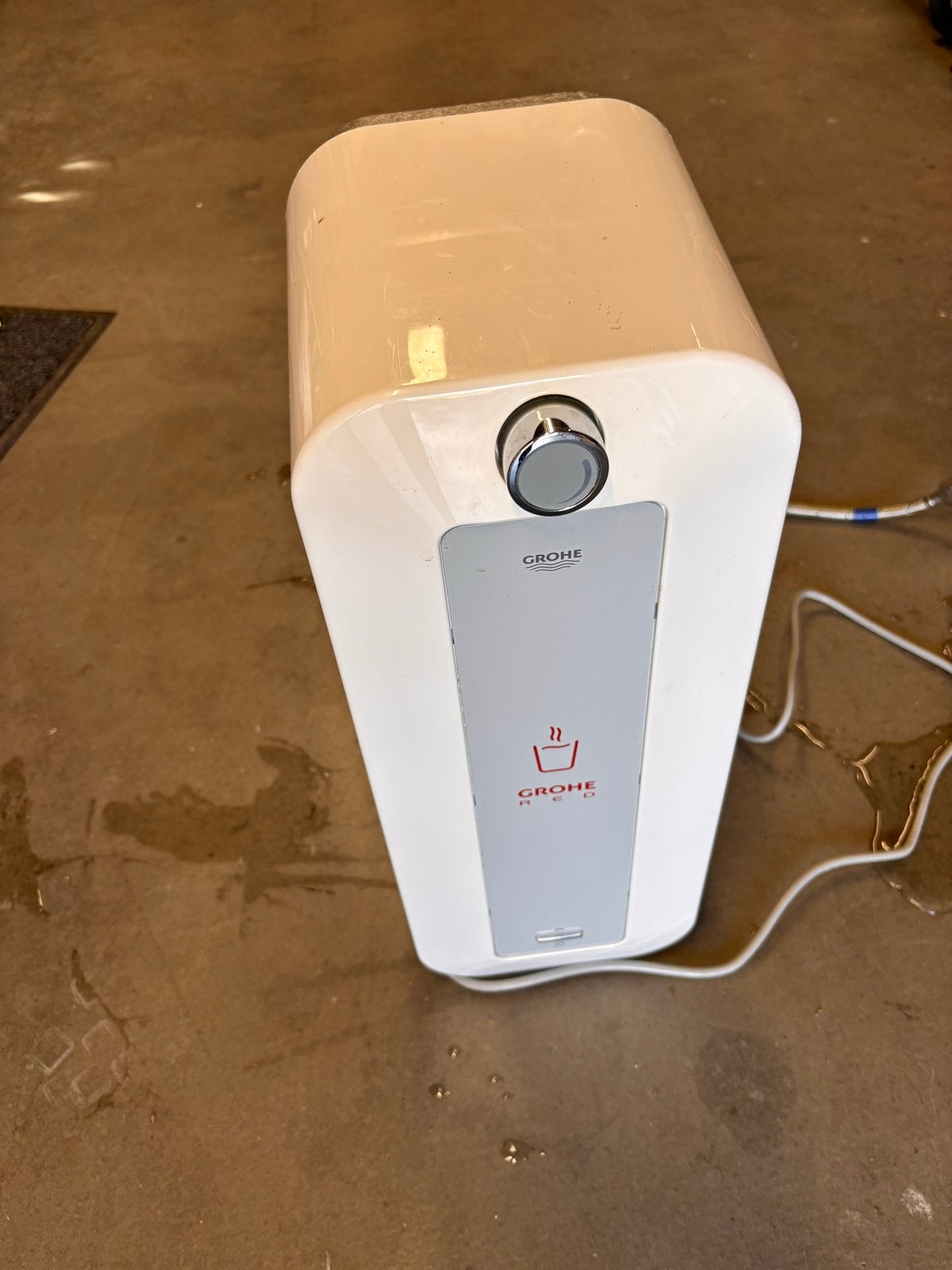 Grohe Red Boiler en Kraan - 8L, 2100W, Minder dan 20 liter, Ophalen of Verzenden, Gebruikt, Boiler