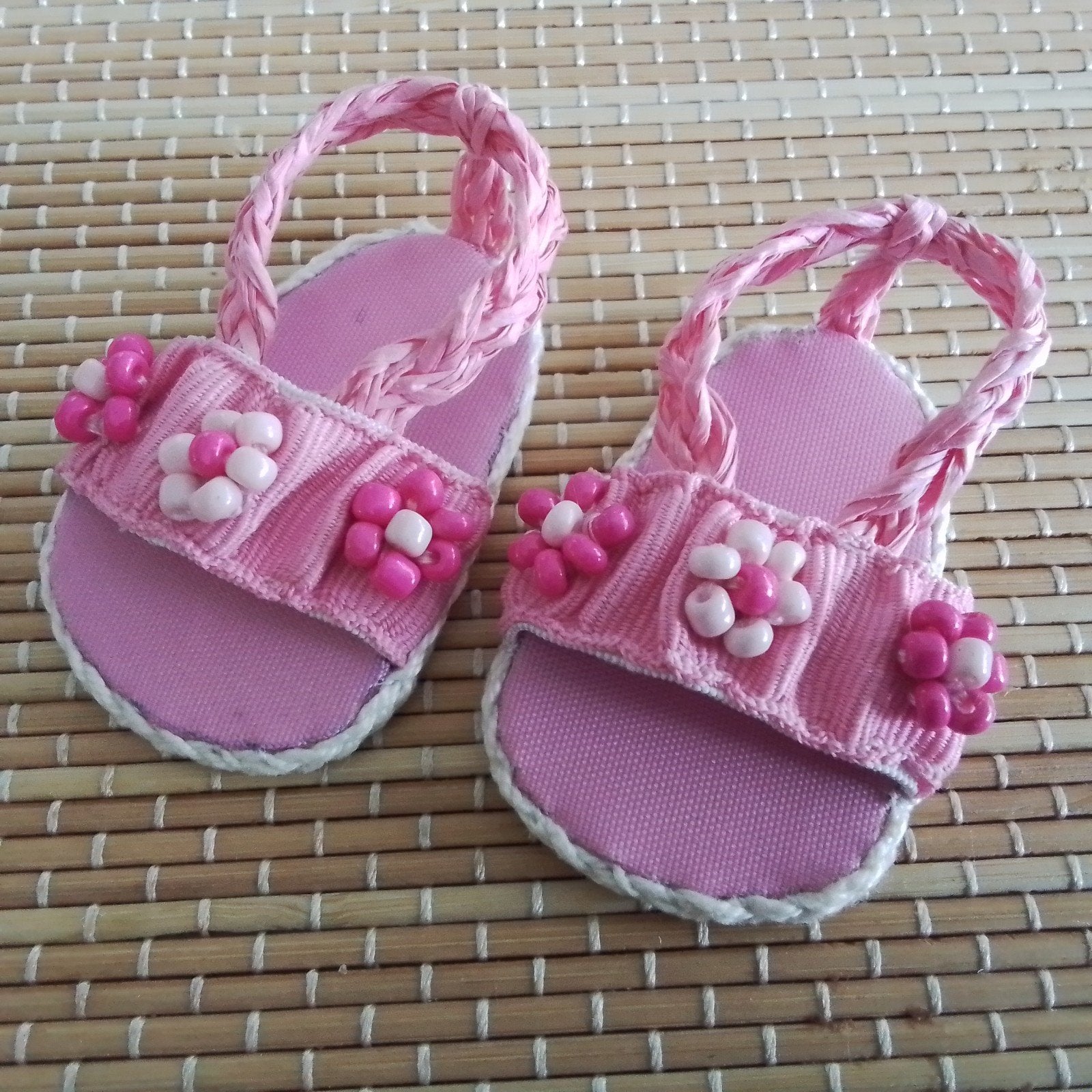 Poppenkleertjes   Handgemaakte  POPPENSCHOENTJES voetje 6 cm, Ophalen of Verzenden, Nieuw, Babypop