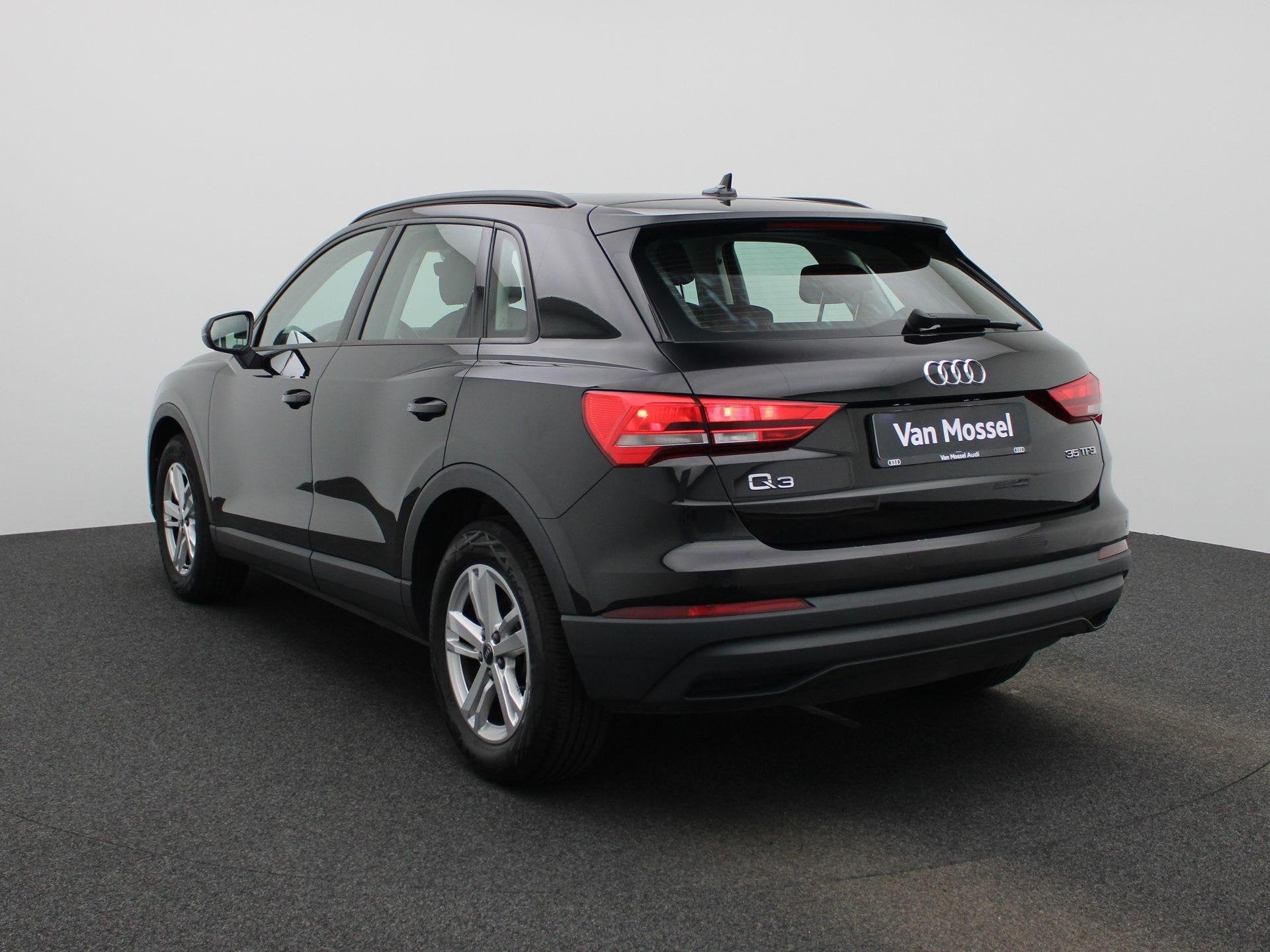 Audi Q3 35 TFSI 150PK | PANORAMADAK | VIRTUAL COCKPIT | NAVI, Auto's, 12 maanden, Stof, Zwart, 4 cilinders
