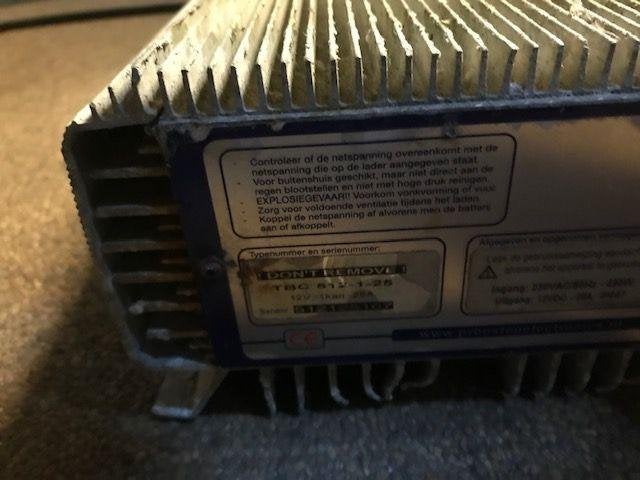 Oude oplader trafo lader 2x 12 V, Ophalen of Verzenden, Gebruikt