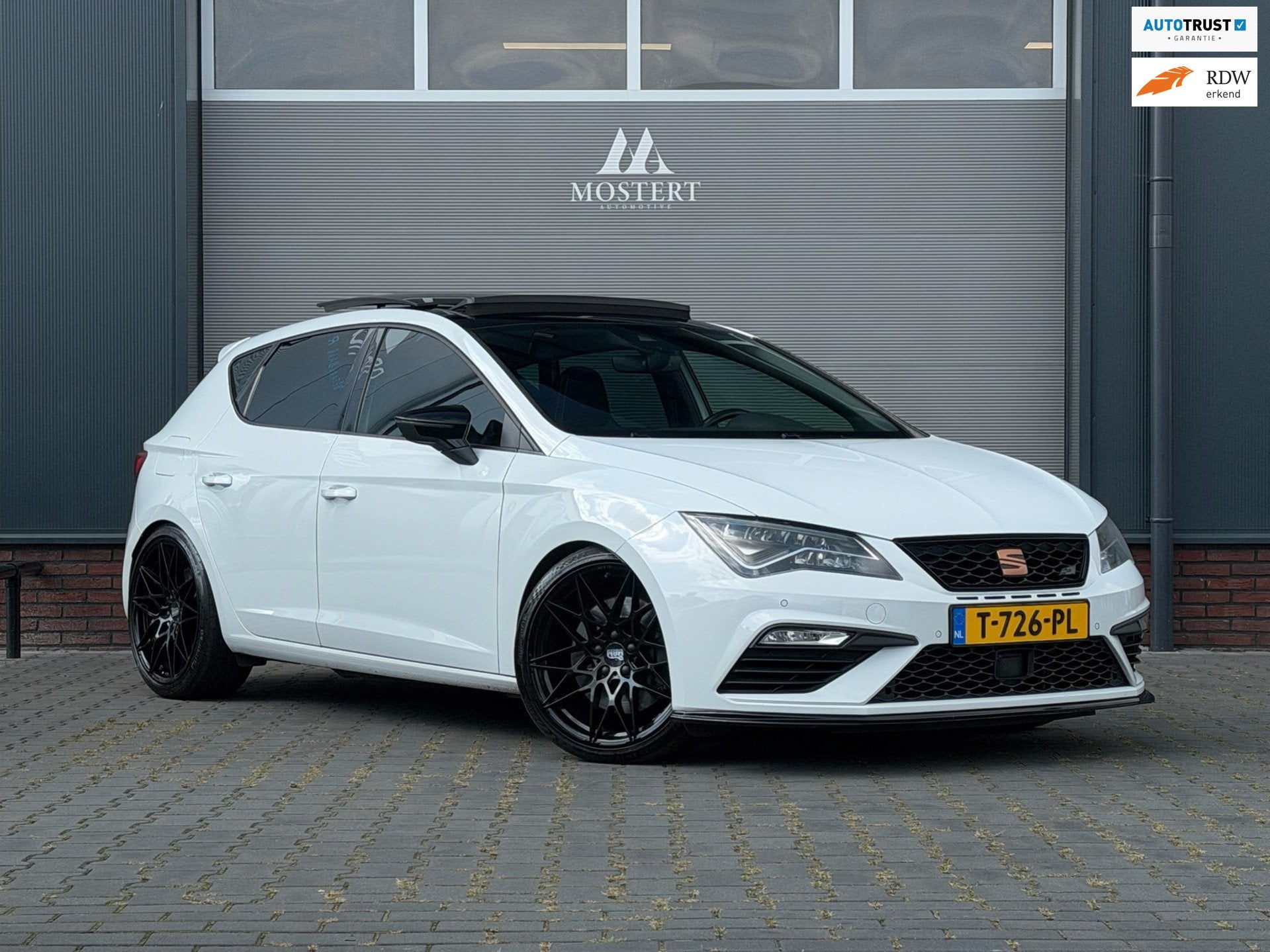 Seat Leon 2.0 TSI/290pk CUPRA|Pano|Camera|Stoelverw.|Adaptiv, Auto's, Seat, 15 km/l, 4 cilinders, 1984 cc, Leon