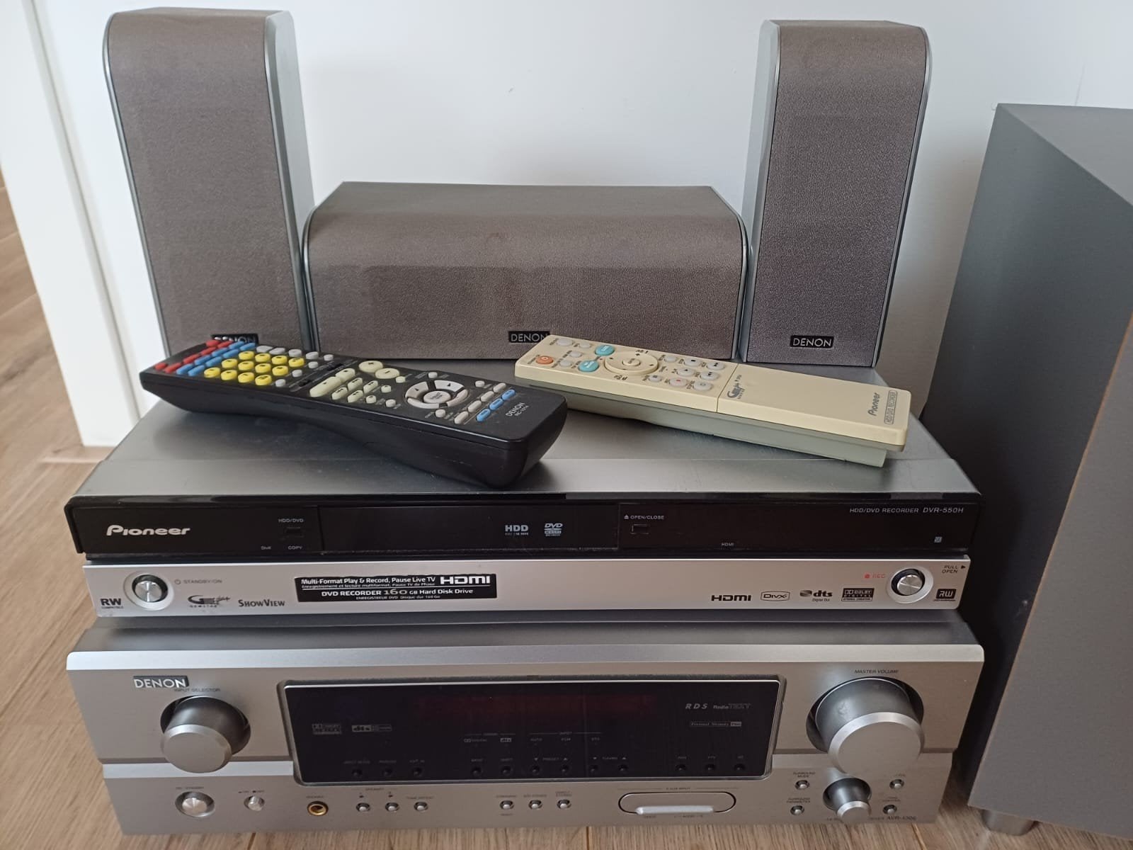 Denon AV Surround Receiver + Pioneer HDD/DVD Recorder, Audio, Tv en Foto, Home Cinema-sets, Ophalen, 70 watt of meer, Pioneer