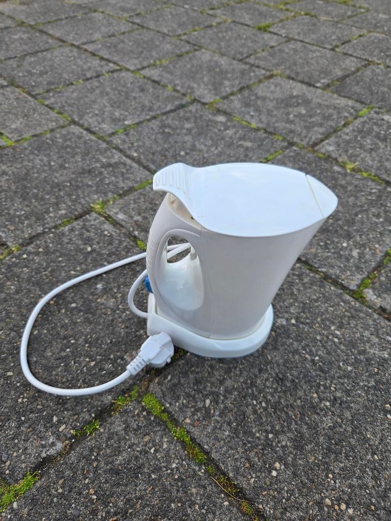Compacte camping waterkoker - Ideaal voor onderweg!, Minder dan 1 liter, Ophalen of Verzenden, Gebruikt