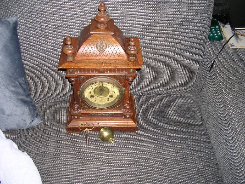 Een leuke klok om op te knappen zie foto., Ophalen of Verzenden