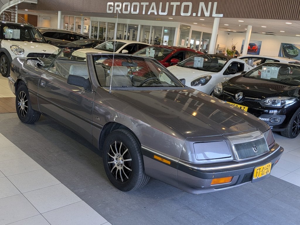 Chrysler Le-Baron 3.0i V6 Convertible Automaat Airco, Stuurb, Auto's, Oldtimers, Cabriolet, 4 stoelen, Chrysler, Bedrijf