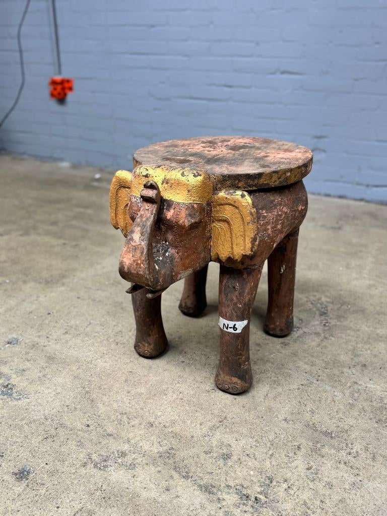 Teakhouten krukje in de vorm van een olifant, Ophalen of Verzenden, Nieuw, Hout
