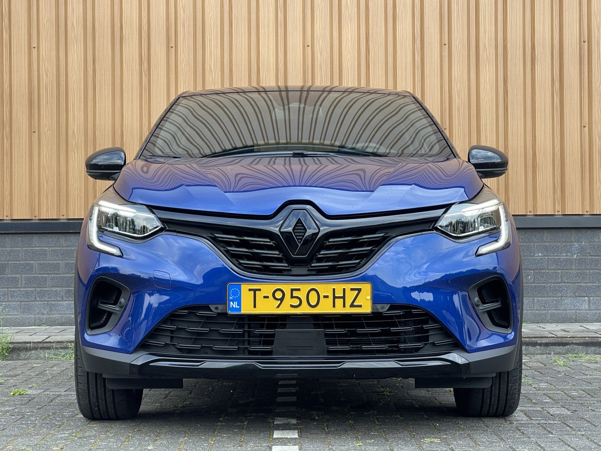 Renault Captur 1.6 E-Tech hybrid 145 SL Rive Gauche | Apple, Gebruikt, 4 cilinders, 715 kg, Blauw