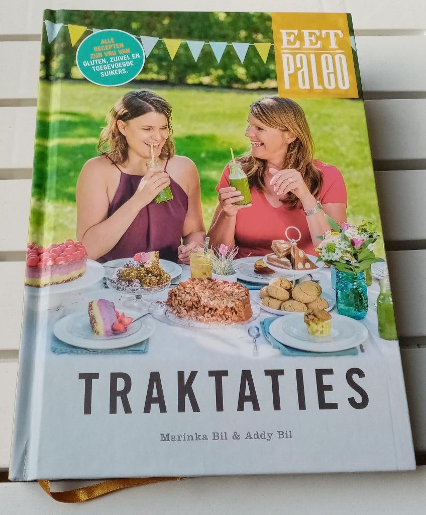 EetPaleo: TRAKTATIES * Marinka & Addy Bil, Marinka Bil & Addy Bil, Ophalen of Verzenden, Hoofdgerechten, Nederland en België