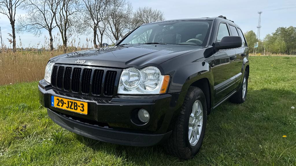 Youngtimer Jeep Grand Cherokee 2005 V6!, Auto's, Automaat, Zwart, Leder, 129 €/maand