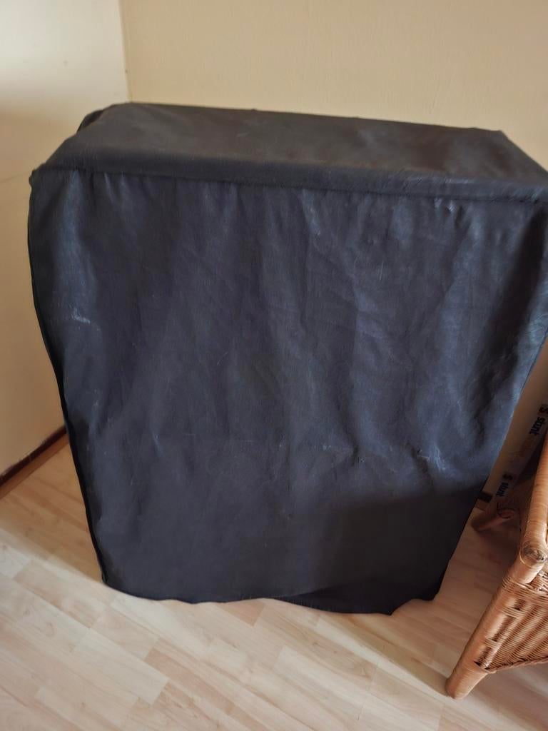 Opvouwbaar logeerbed met beschermhoes, Ophalen, 125 cm of meer, Zo goed als nieuw, 75 tot 100 cm