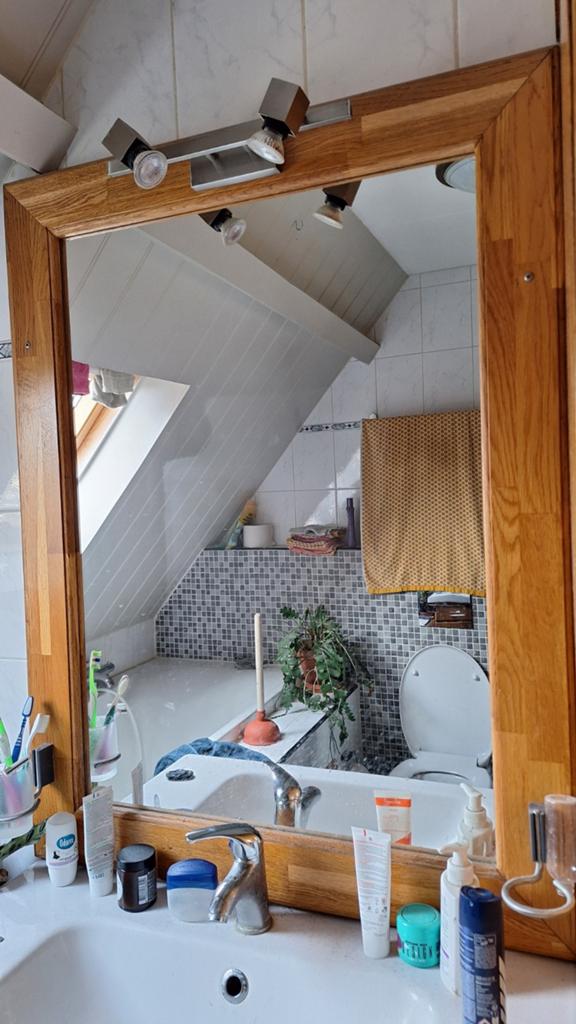 Grote (badkamer) spiegel met lampjes en verwarming, Huis en Inrichting, Badkamer | Badkamermeubels, Ophalen, Gebruikt, 100 tot 150 cm