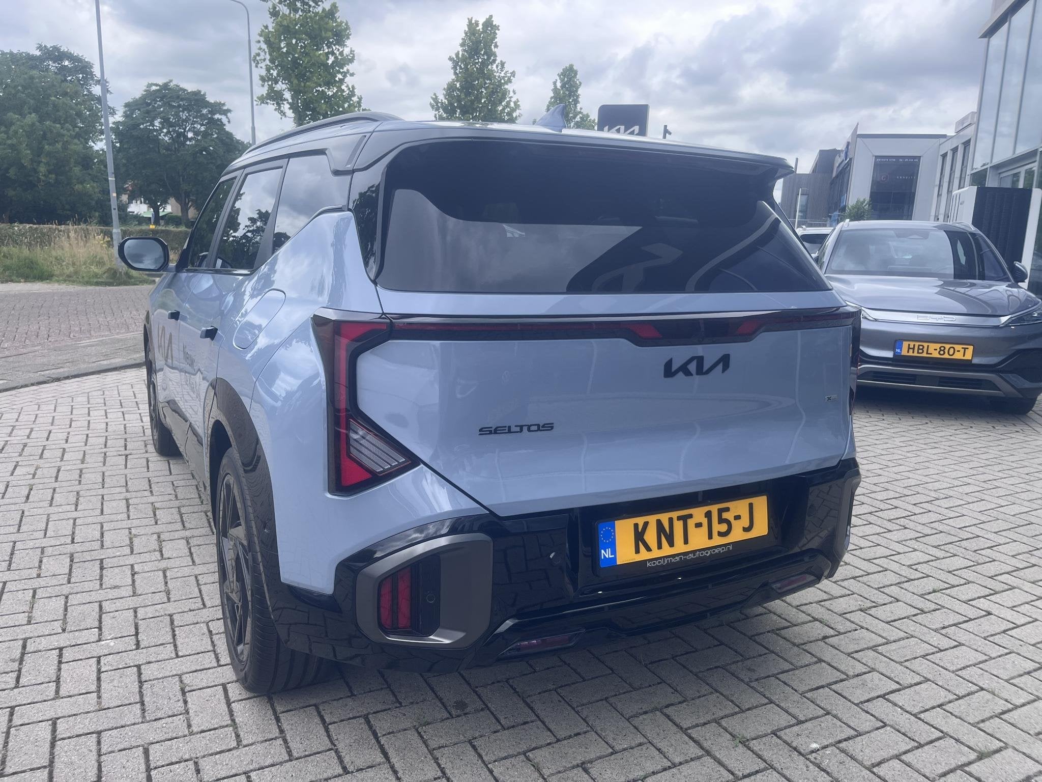Kia Seltos 1.6 GDi Hybrid X-Line 1.6 T-GDI|X-Line |180PK\Tre, Auto's, Gebruikt, Origineel Nederlands, Bedrijf, Hybride Elektrisch/Benzine