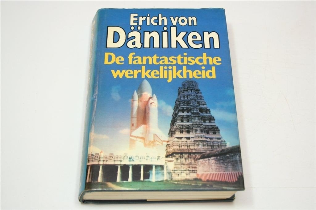 Fantastische Werkelijkheid — Buitenaardse Theorieën Däniken, Ophalen of Verzenden, Gelezen, Overige onderwerpen, Achtergrond en Informatie