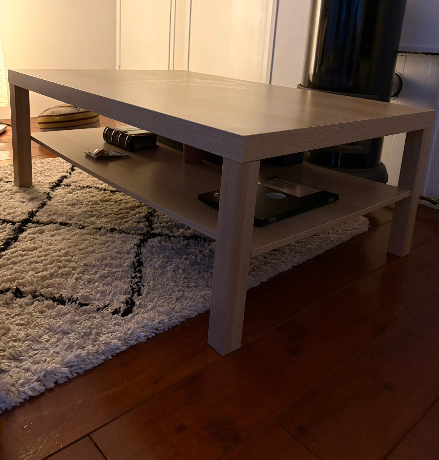 IKEA Coffee Table with Storage Shelf, Ophalen, Zo goed als nieuw, Rechthoekig, 50 tot 100 cm
