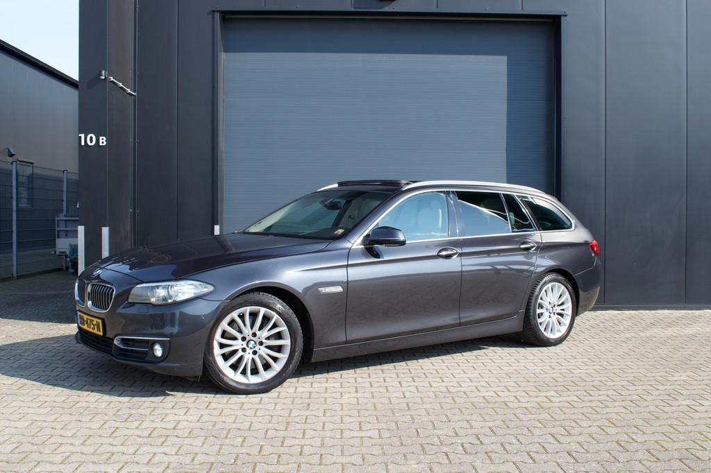 BMW 5-serie Touring 525d High Executive Pano, NAP, Volleder,, Auto's, BMW, Bedrijf, Te koop, 5-Serie, ABS, Airbags, Airconditioning