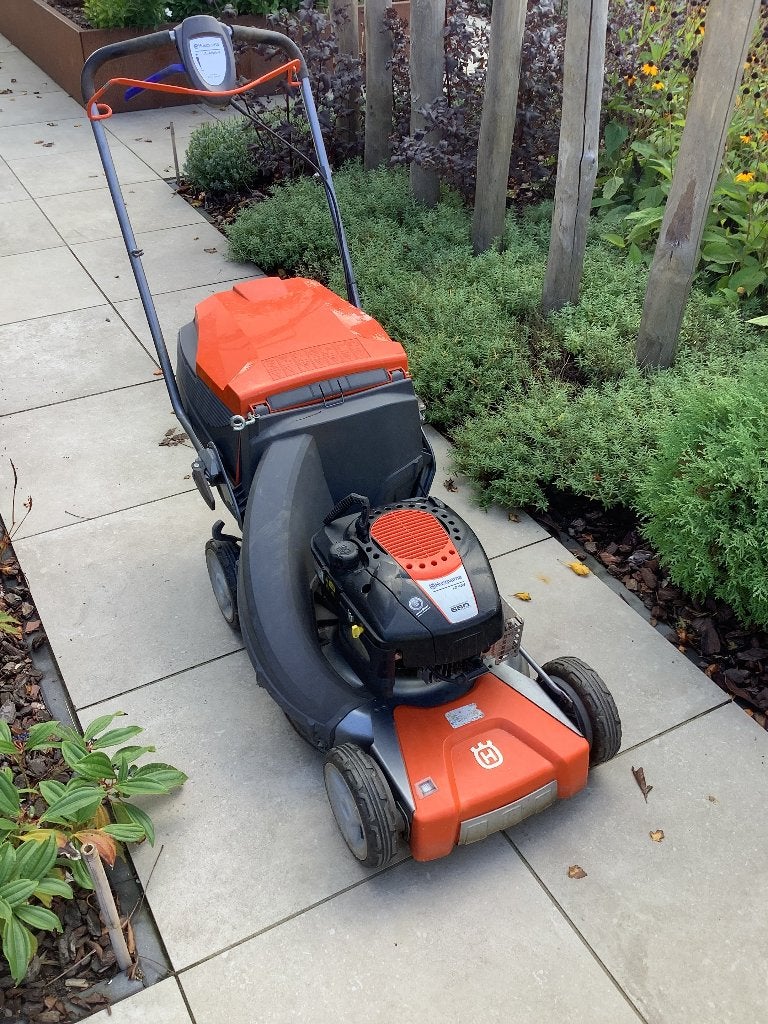 Husqvarna motor maaier LC 48 V zelf rijdend., Ophalen, Cirkelmaaier, Gebruikt, Mulchfunctie