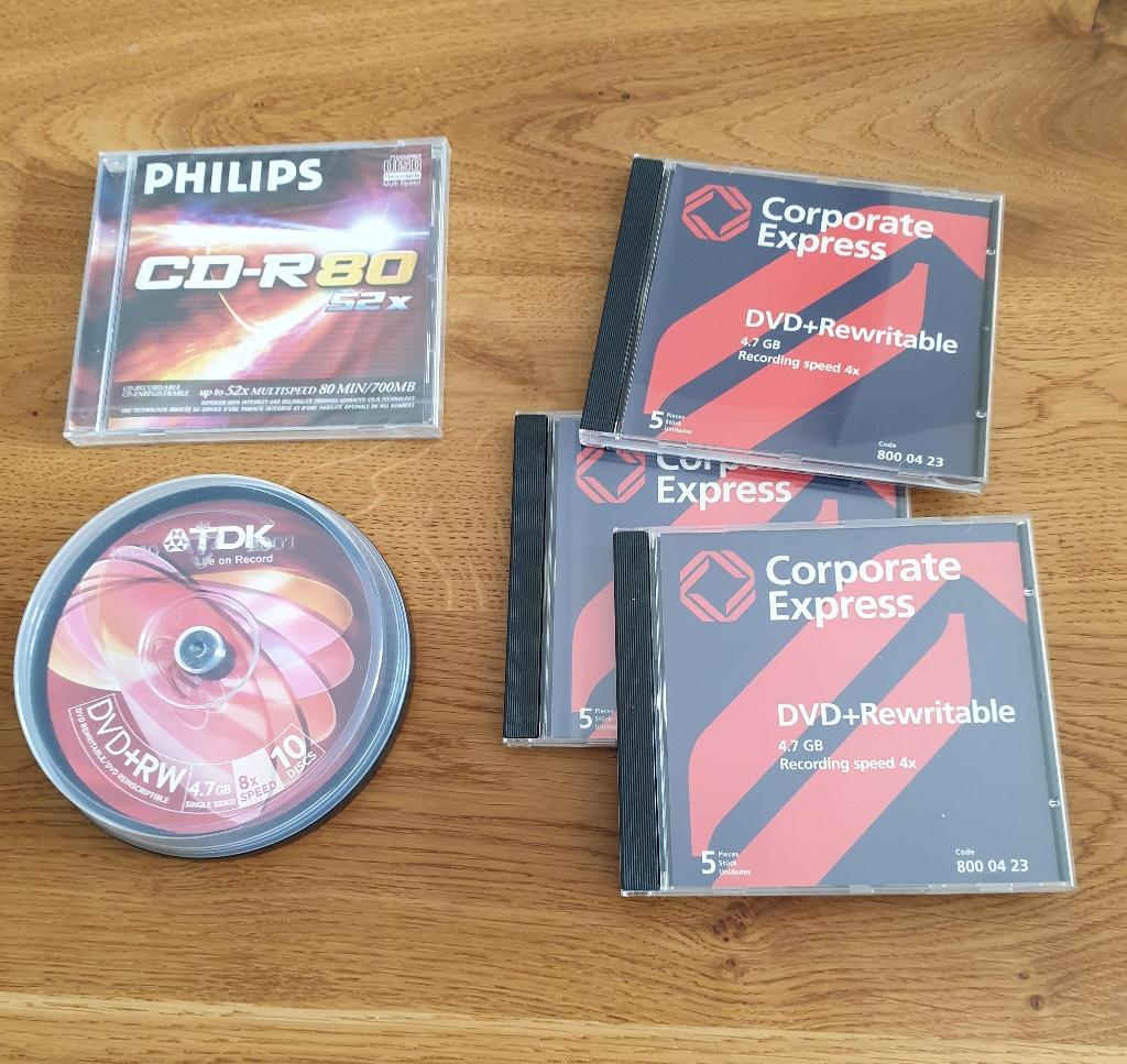 DVD + RW 5x en CD - R 1x, Computers en Software, Beschrijfbare discs, Ophalen of Verzenden, Nieuw, Dvd, Herschrijfbaar
