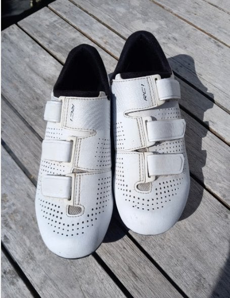 Shimano RC1 fietsschoenen maat 40, Schoenen, Overige maten, Ophalen of Verzenden, Zo goed als nieuw