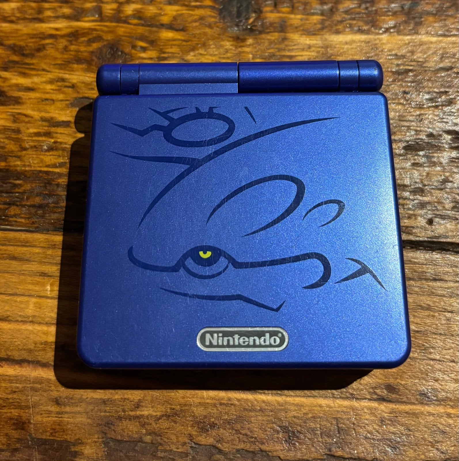 Gameboy advance sp - kyogre editie -Pokémon sapphire edition, Spelcomputers en Games, Ophalen of Verzenden, Zo goed als nieuw