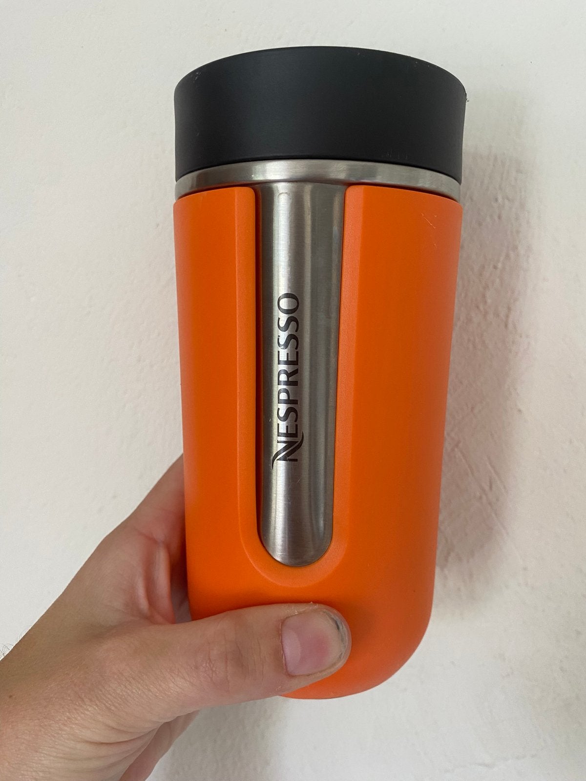 Nespresso mok thermo travel mug, Huis en Inrichting, Keuken | Servies, Thermoskan, Overige merken, Ophalen of Verzenden, Zo goed als nieuw