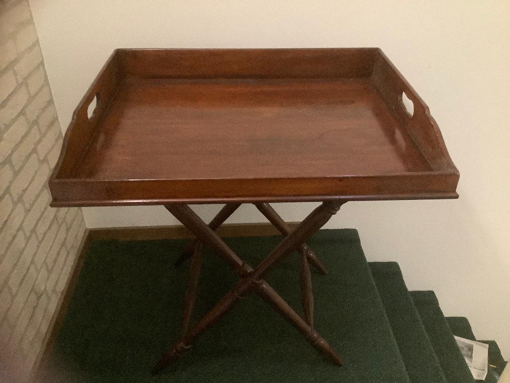 Butlertray Mahonie, Ophalen, Zo goed als nieuw, Rechthoekig, Hout