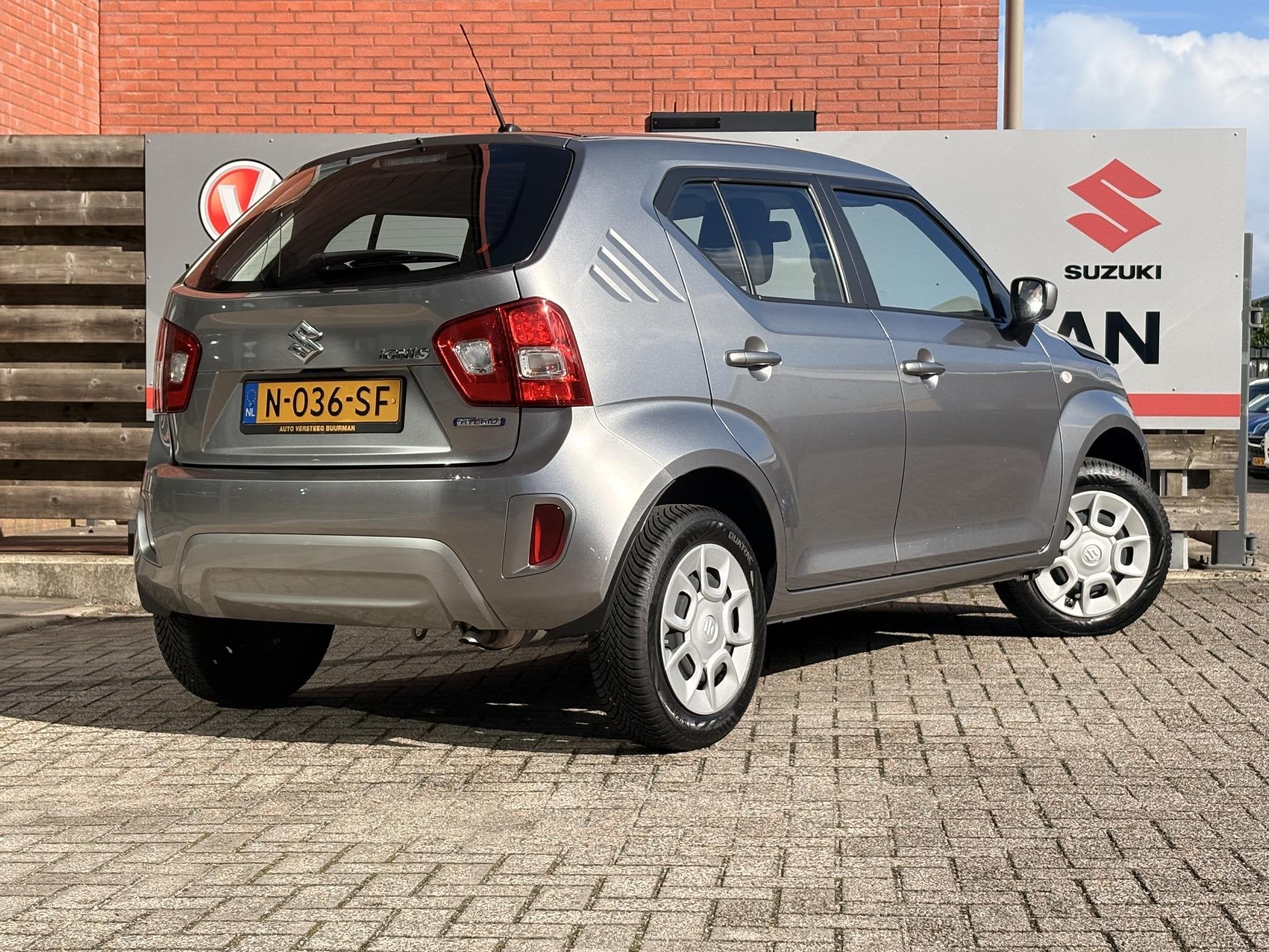 Suzuki Ignis 1.2 Smart Hybrid Comfort Airco | Elektrische Ra, Voorwielaandrijving, 83 pk, Stof, Gebruikt