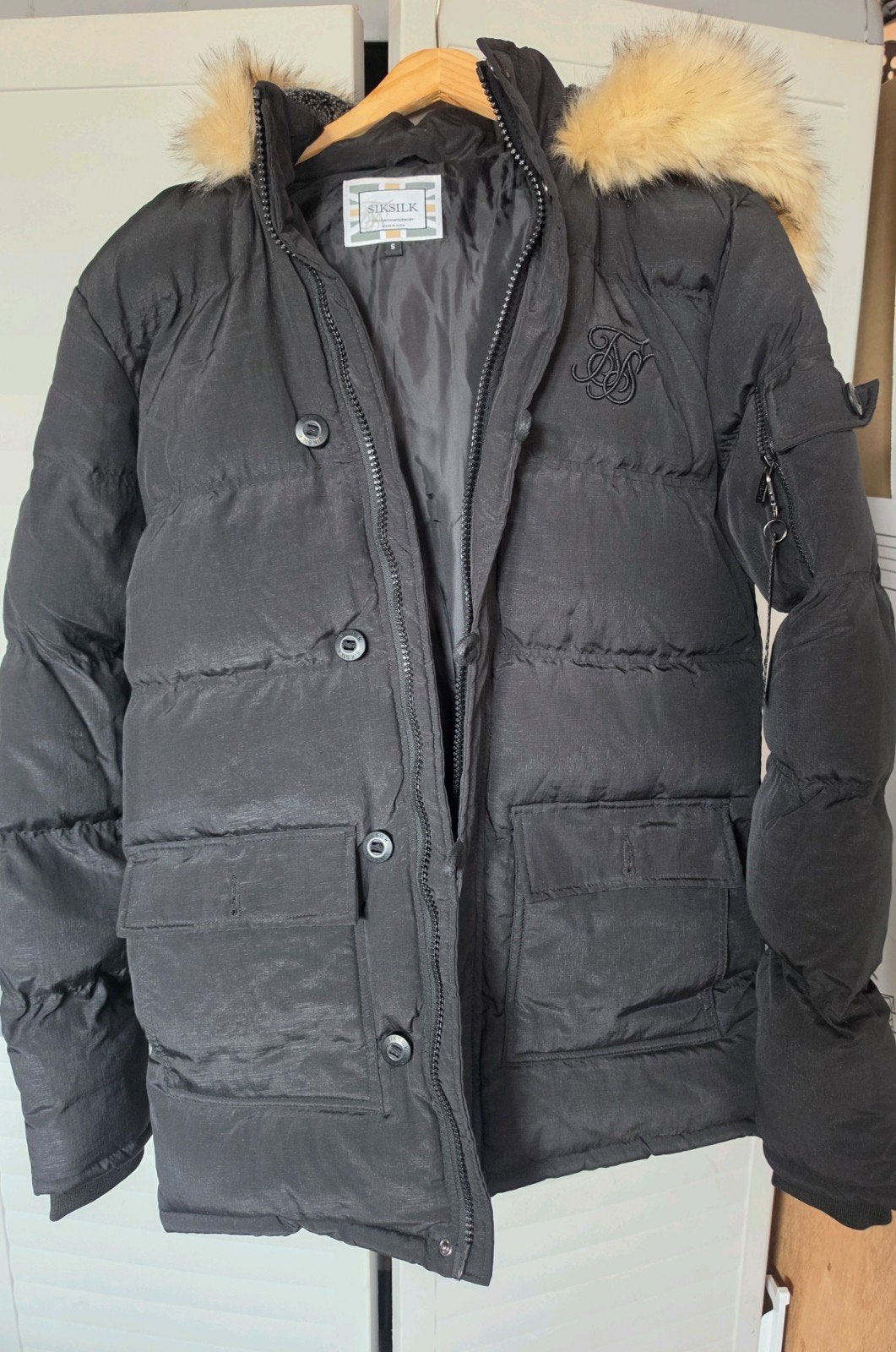 SikSilk Zwarte Winterjas met Bontkraag - Maat M, SikSilk, Maat 48/50 (M), Zwart, Nieuw
