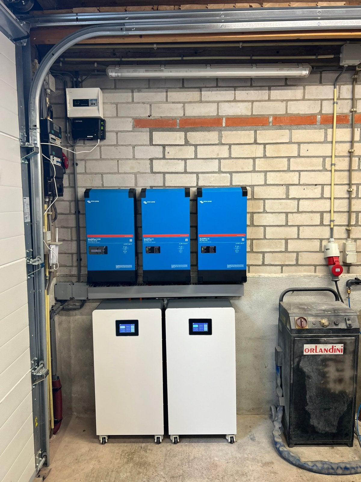 Victron ESS Accupakket | Inclusief Installatie | va€3.499,00, Doe-het-zelf en Verbouw, Zonnepanelen en Toebehoren, Ophalen of Verzenden
