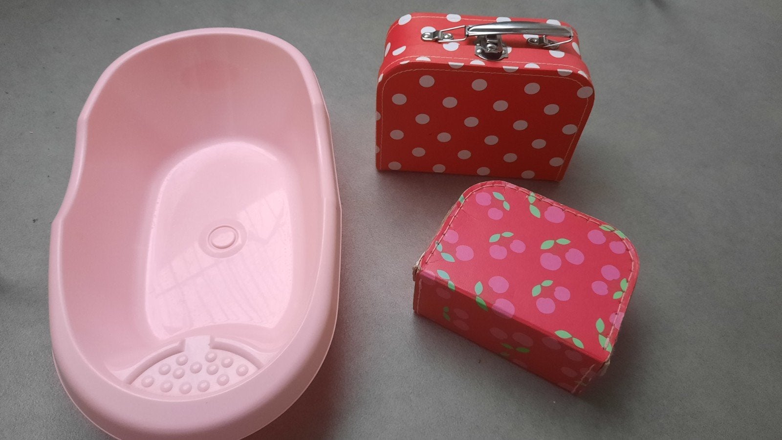 Poppenbadje en koffertjes, Kinderen en Baby's, Ophalen of Verzenden, Zo goed als nieuw, Overige typen