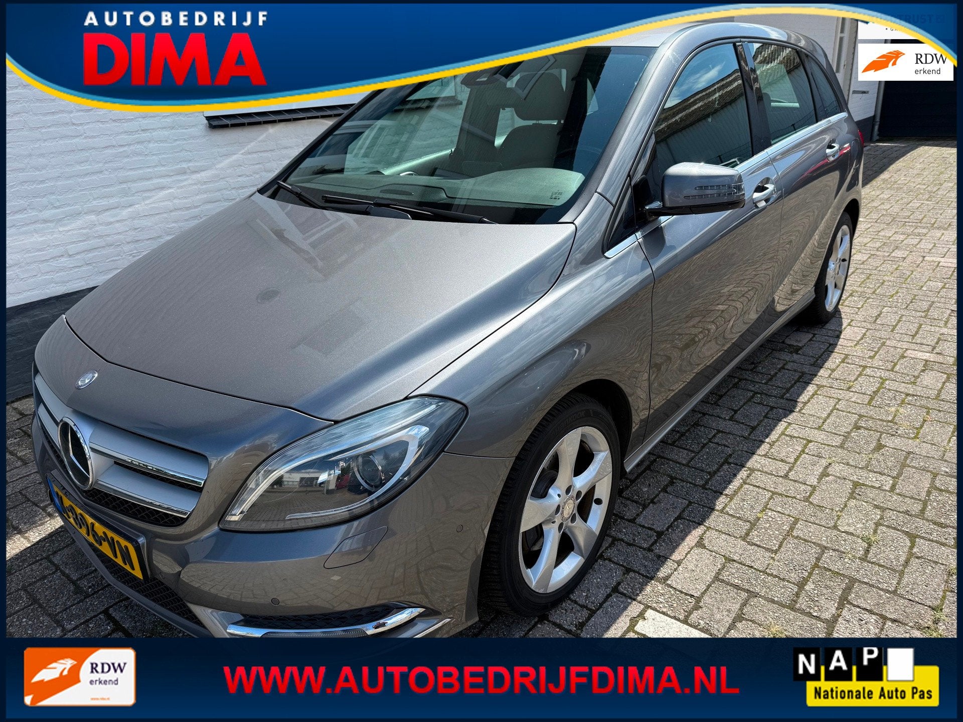 Mercedes-Benz B-klasse 200/ Navi/ PDC/ Xenon, Auto's, Voorwielaandrijving, Euro 5, Gebruikt, 1295 kg