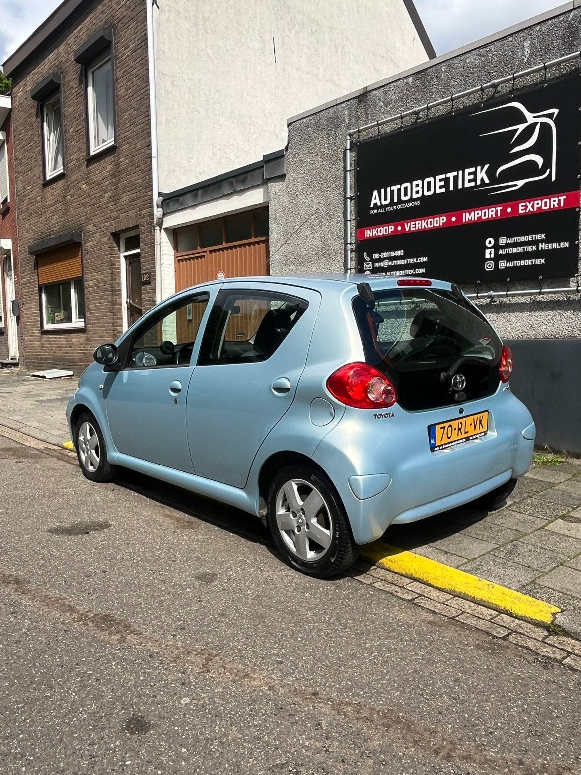 Toyota Aygo 1.0 12V Vvt-i 5DRS 2005 Blauw, Voorwielaandrijving, 68 pk, Origineel Nederlands, Bedrijf