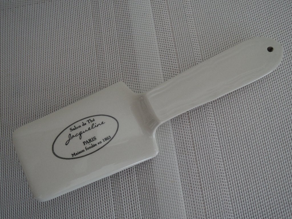 Riviera Maison taartschep, Beige, Overige typen, Ophalen of Verzenden, Zo goed als nieuw