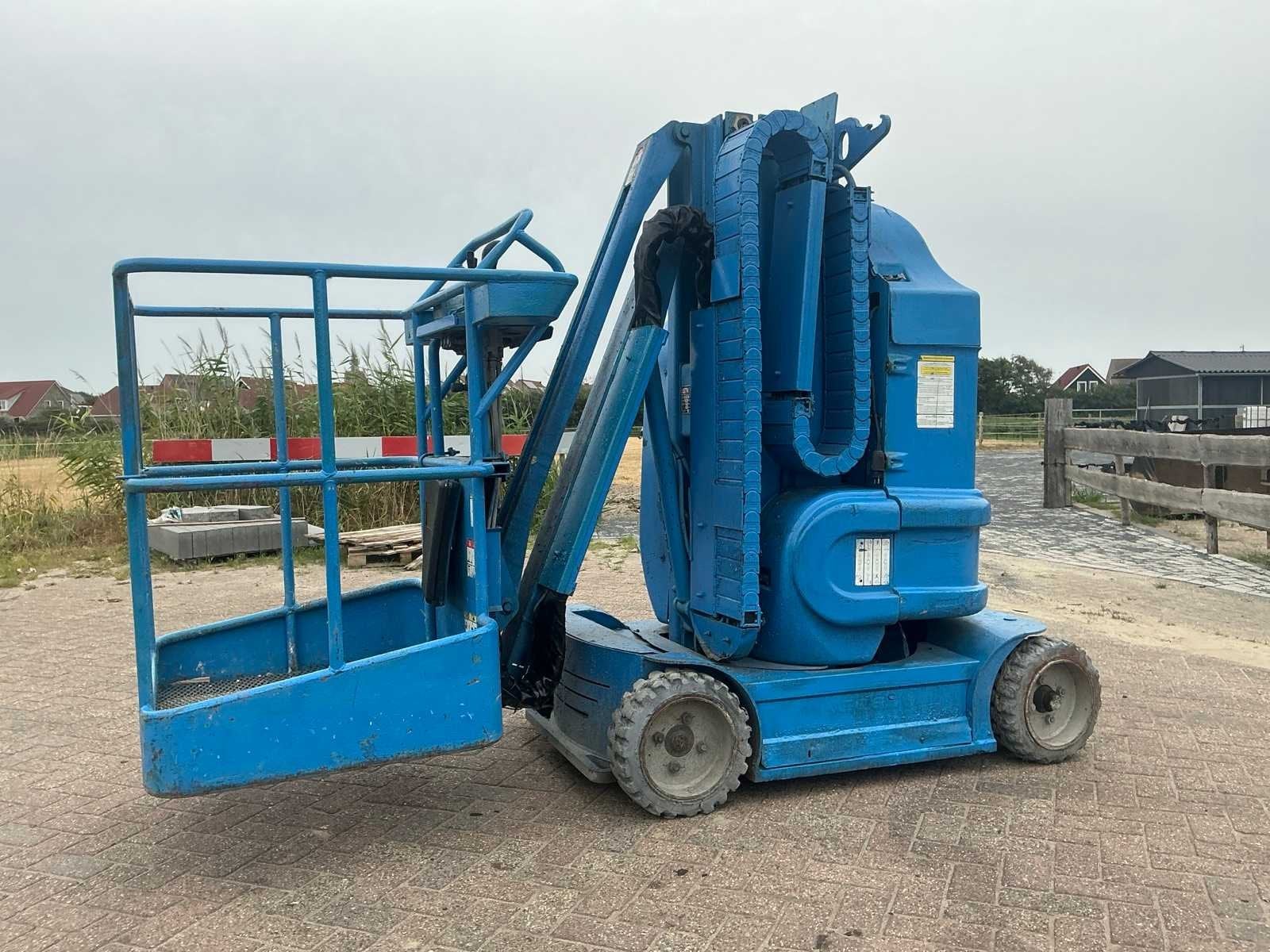 2007 ATN Piaf880R Hoogwerker