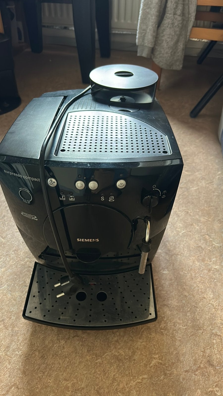 Siemens Surpresso Compact Koffiemachine, Gebruikt, Koffiemachine, Koffiebonen, 2 tot 4 kopjes