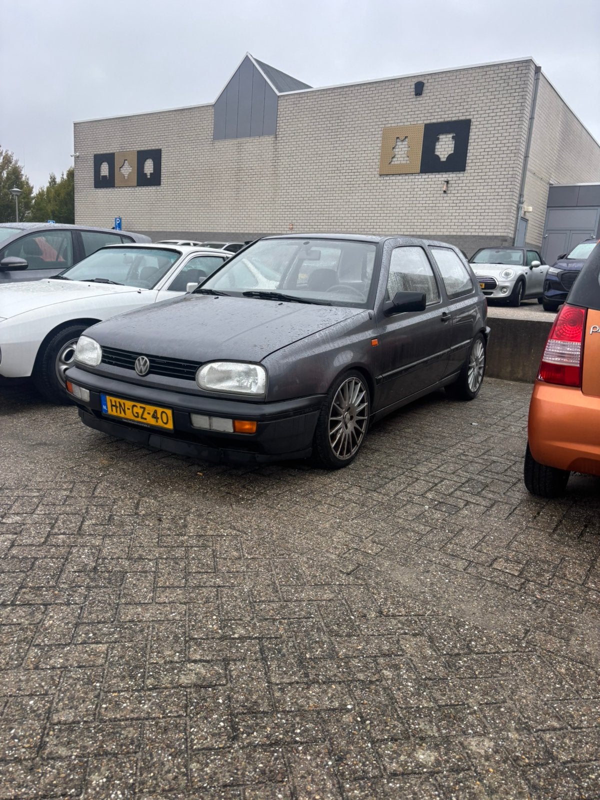 Volkswagen Golf 1.8 AUT 1994, Stof, Zwart, 4 cilinders, Origineel Nederlands