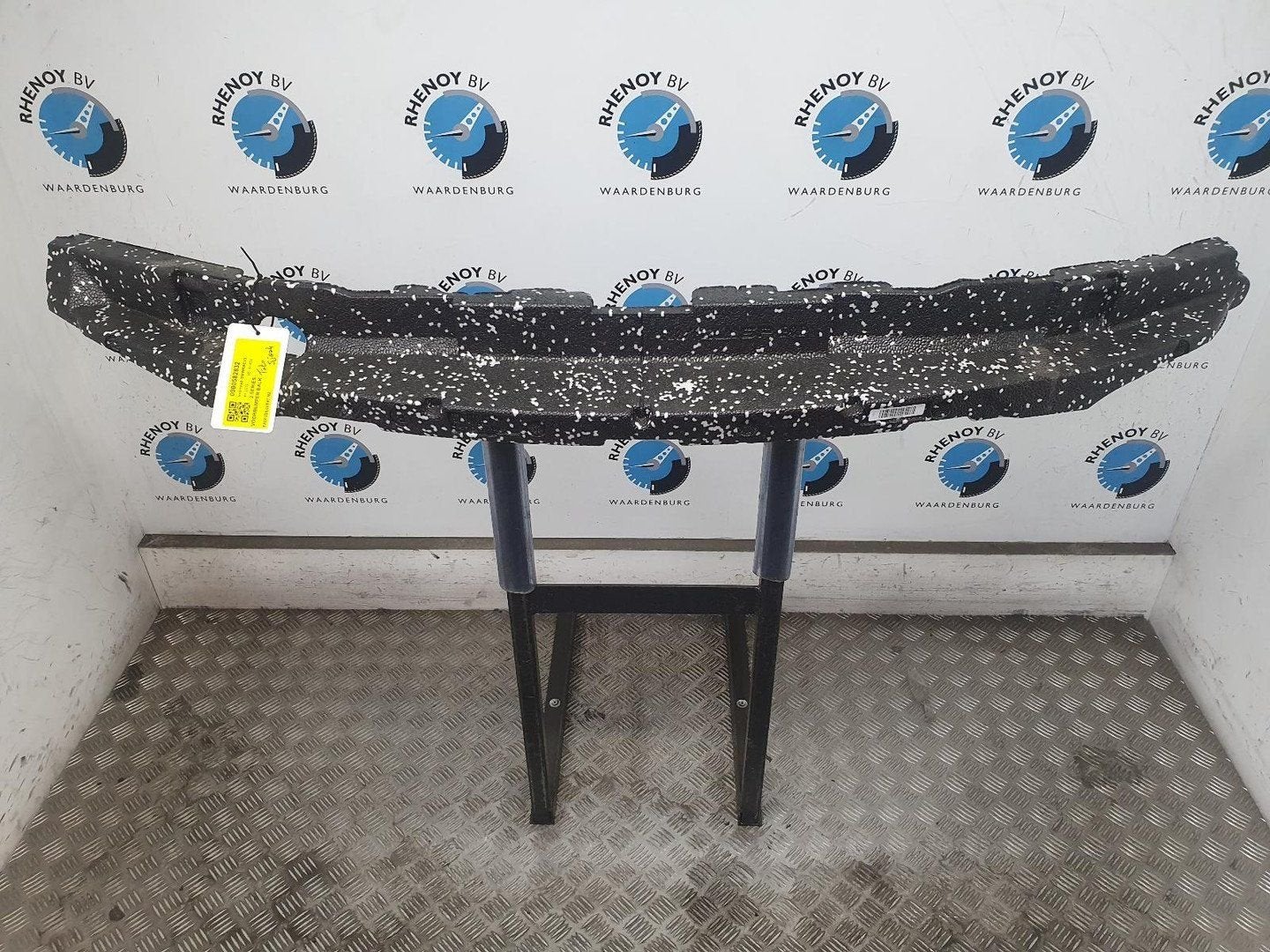 BMW 2 SERIES VOORBUMPER BALK 2019, Gebruikt, Voor, Ophalen of Verzenden, Bumper