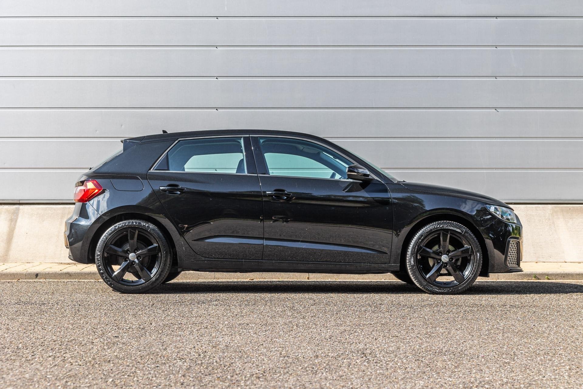 Audi A1 Sportback 25 TFSI 95pk Pro Line | Smartphone Interfa, Auto's, Stof, 95 pk, Origineel Nederlands, Bedrijf