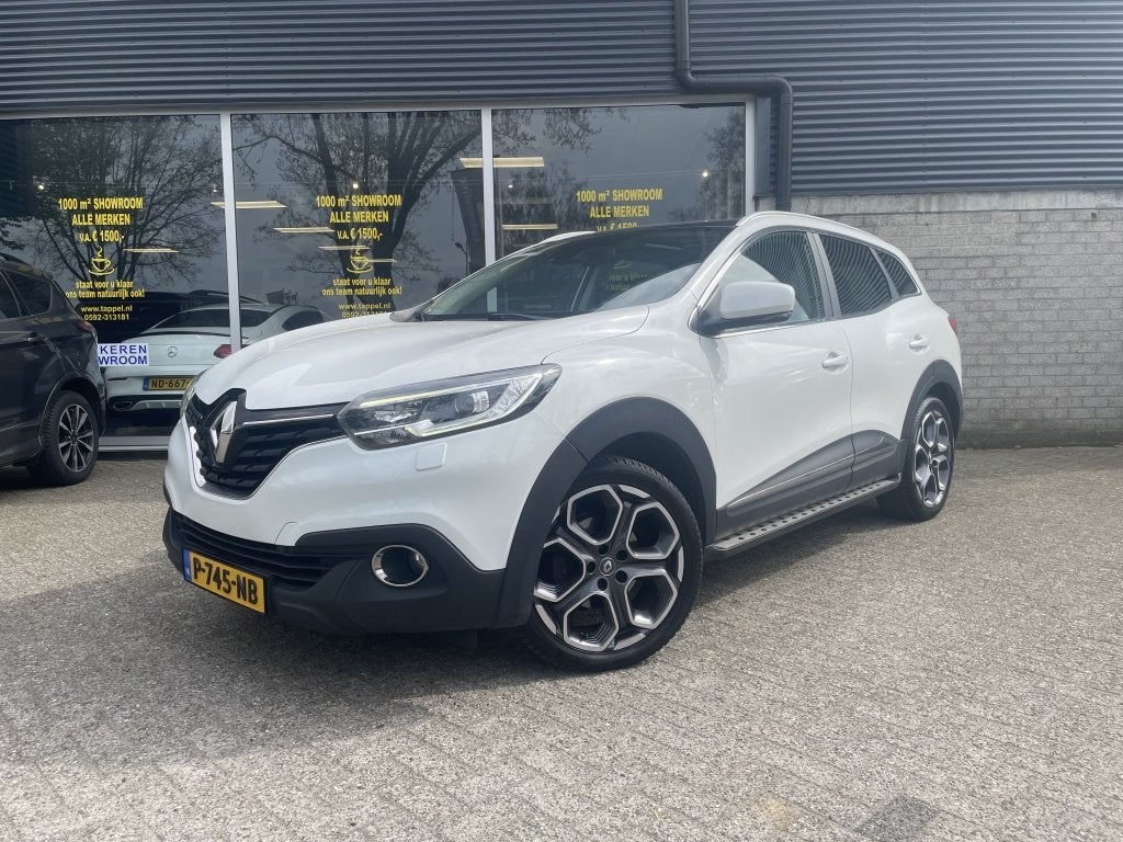Renault Kadjar 1.2 TCe Bose Trekhaak/Pano/Stoelverwarming/Ca, Auto's, Renault, Voorwielaandrijving, Kadjar, Gebruikt, 4 cilinders