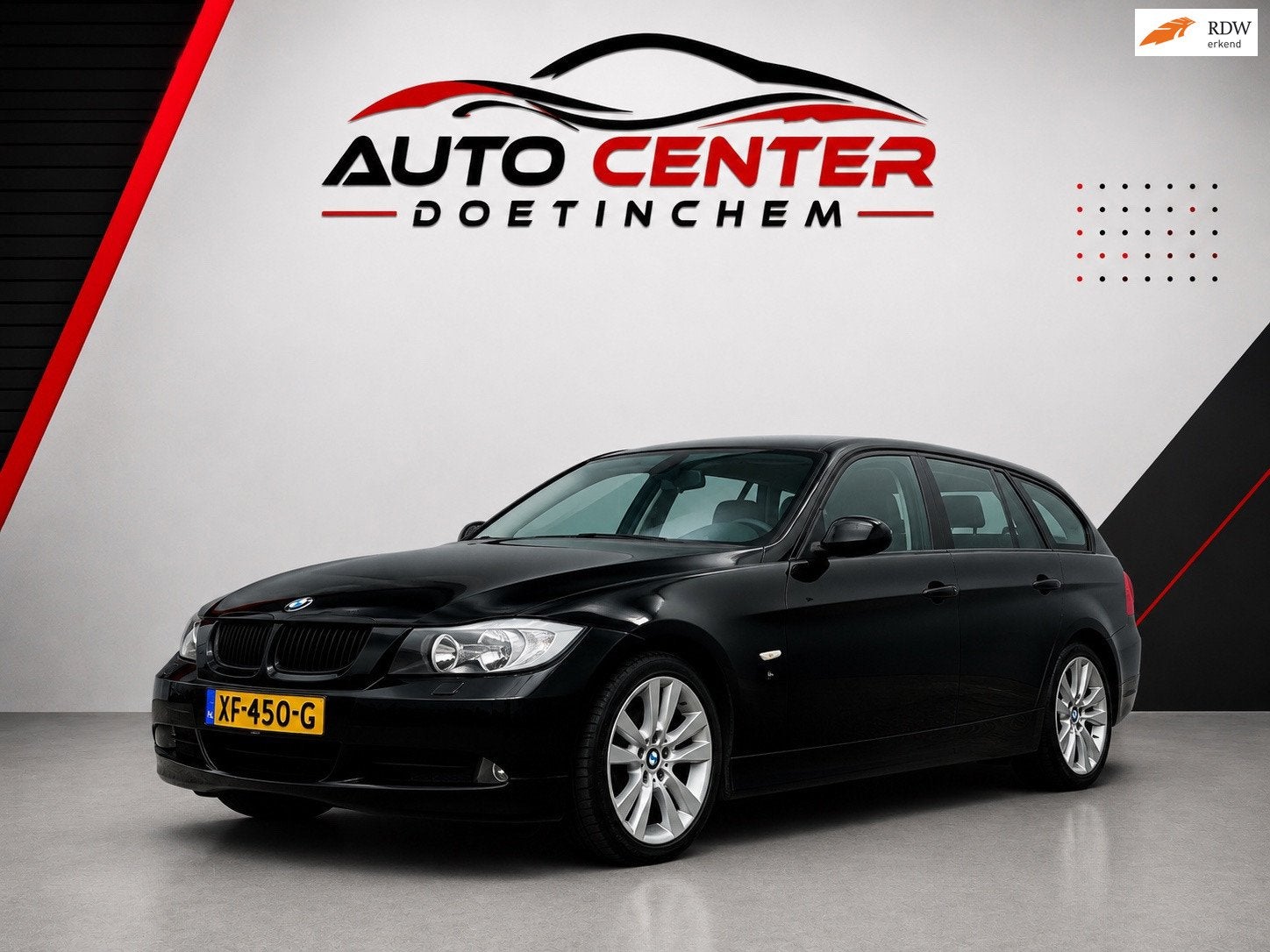 BMW 3-serie Touring 320i Trekhaak StoelV, Auto's, BMW, Achterwielaandrijving, 4 cilinders, Zwart, Handgeschakeld
