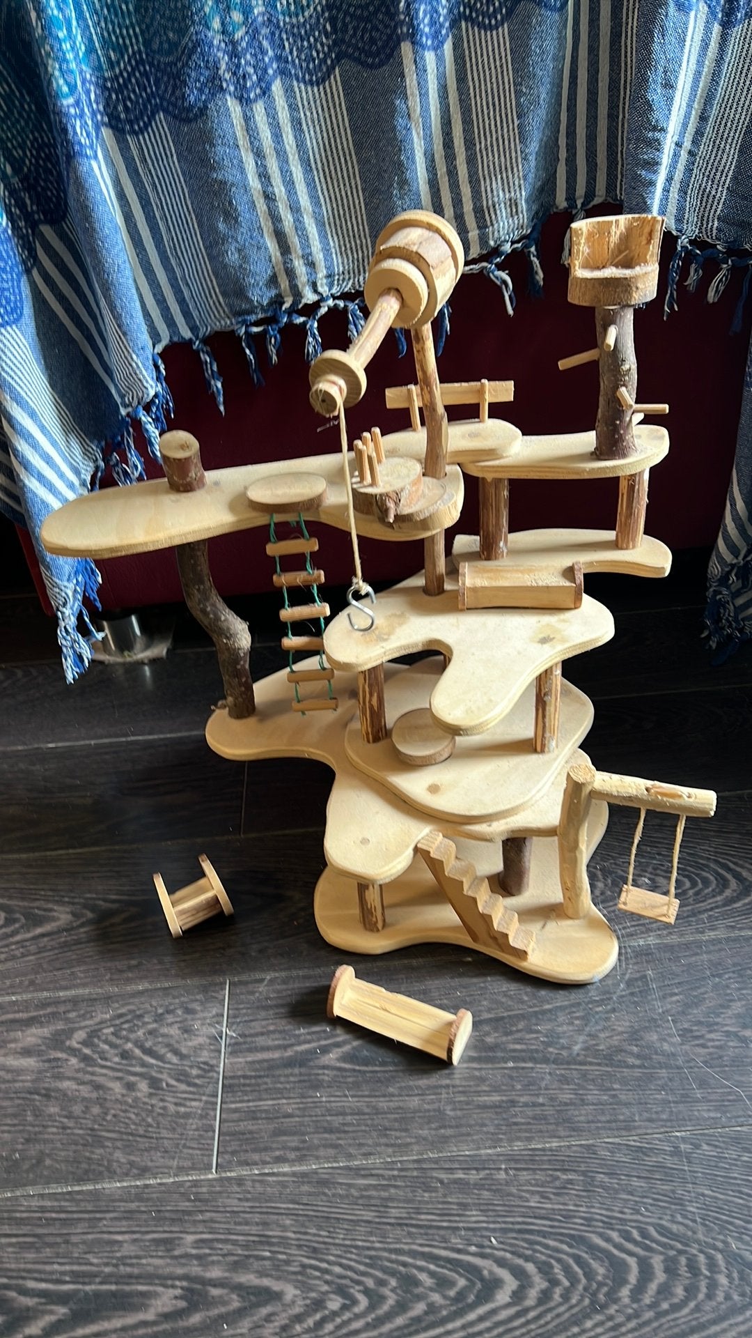 Speel boomhut handgemaakt, Ophalen, Zo goed als nieuw, Poppenhuis