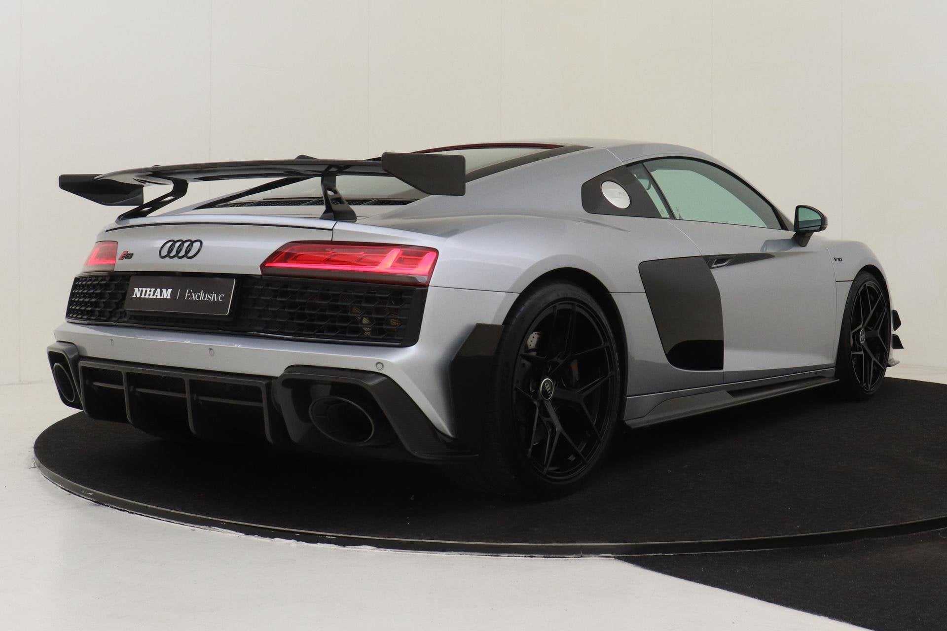 Audi R8 5.2 PERFORMANCE RWD -CARBON BODYKIT|CARBON SPOILER|C, Auto's, Audi, Automaat, 12 maanden, Achterwielaandrijving, Gebruikt