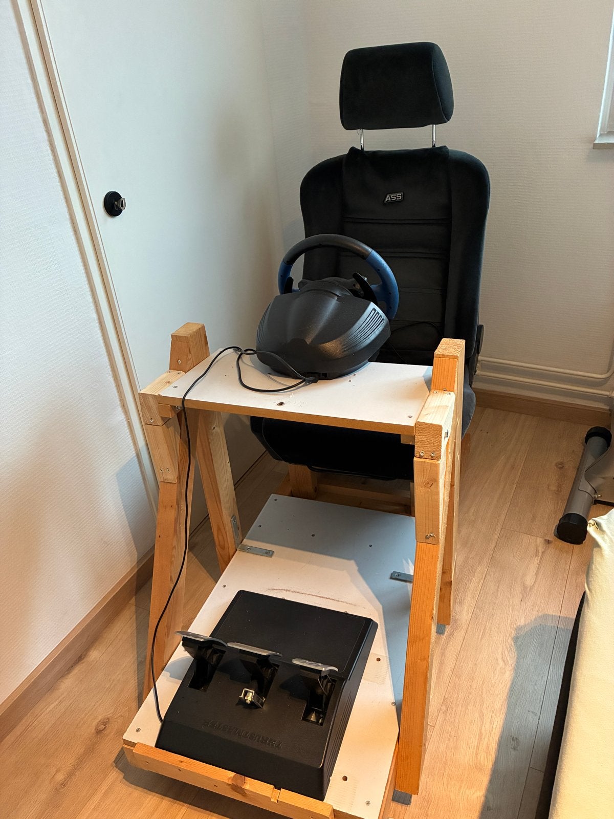 Thrustmaster T150 racestuur met T3PA-GT pedalen, Ophalen, Racestuur, Gebruikt, Force feedback