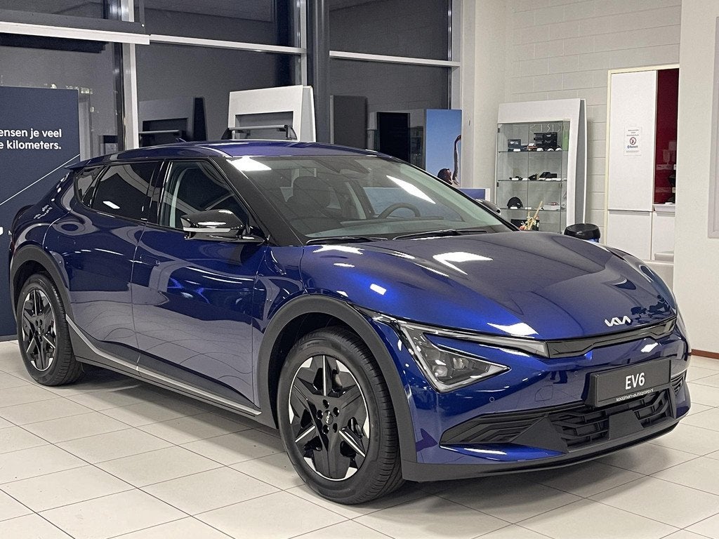 Kia EV6 Light Edition 63 kWh Parkeersensoren V+A | Navigatie, Auto's, Kia, Automaat, Achterwielaandrijving, 750 kg, Blauw